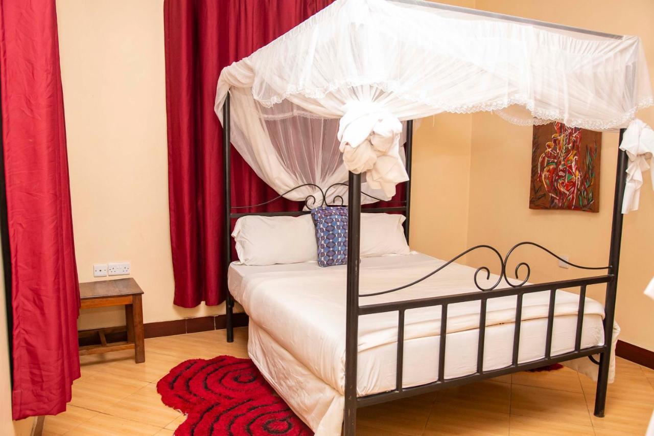Meru Safari House Arusha Exterior photo