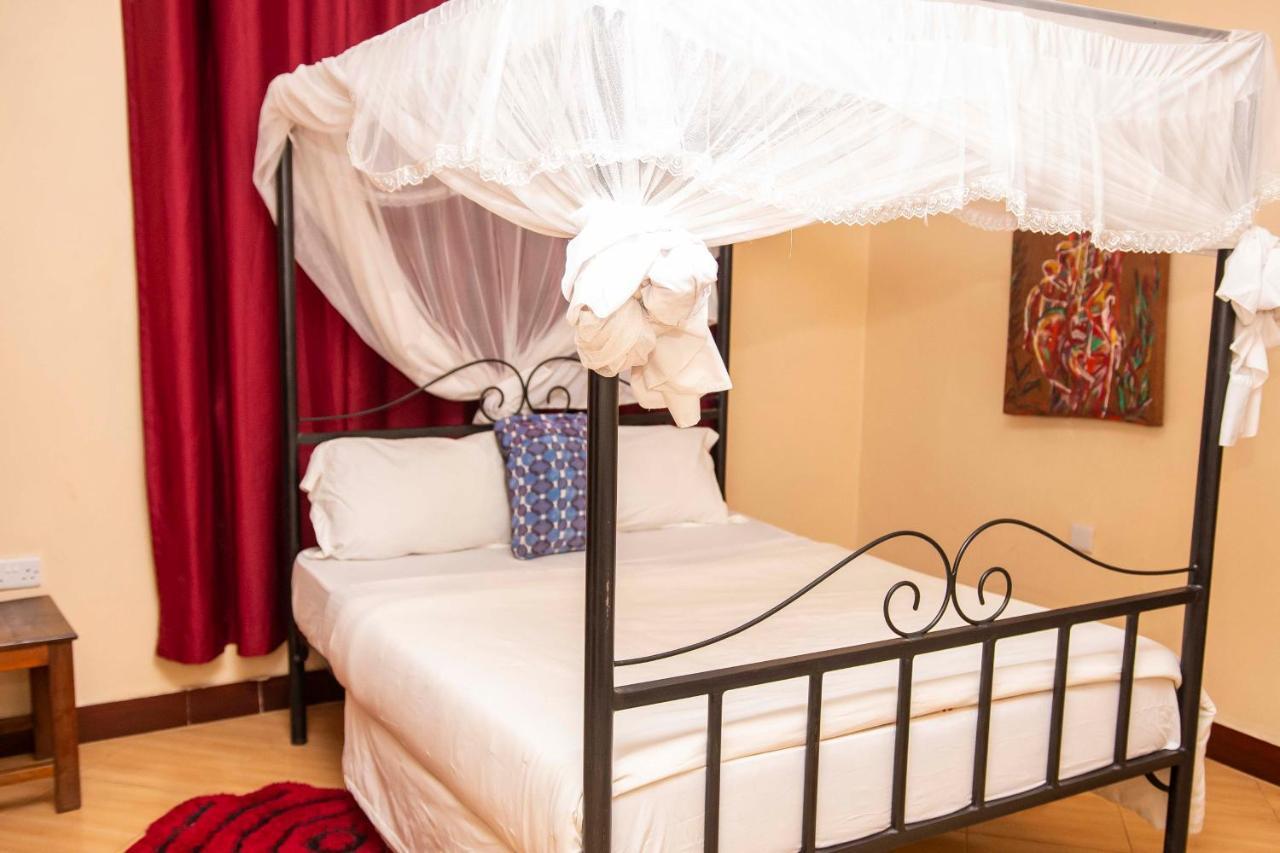 Meru Safari House Arusha Exterior photo